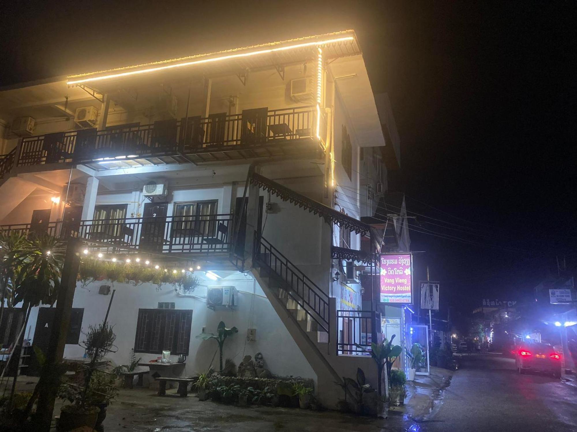 Vang Vieng Victory Hostel Esterno foto