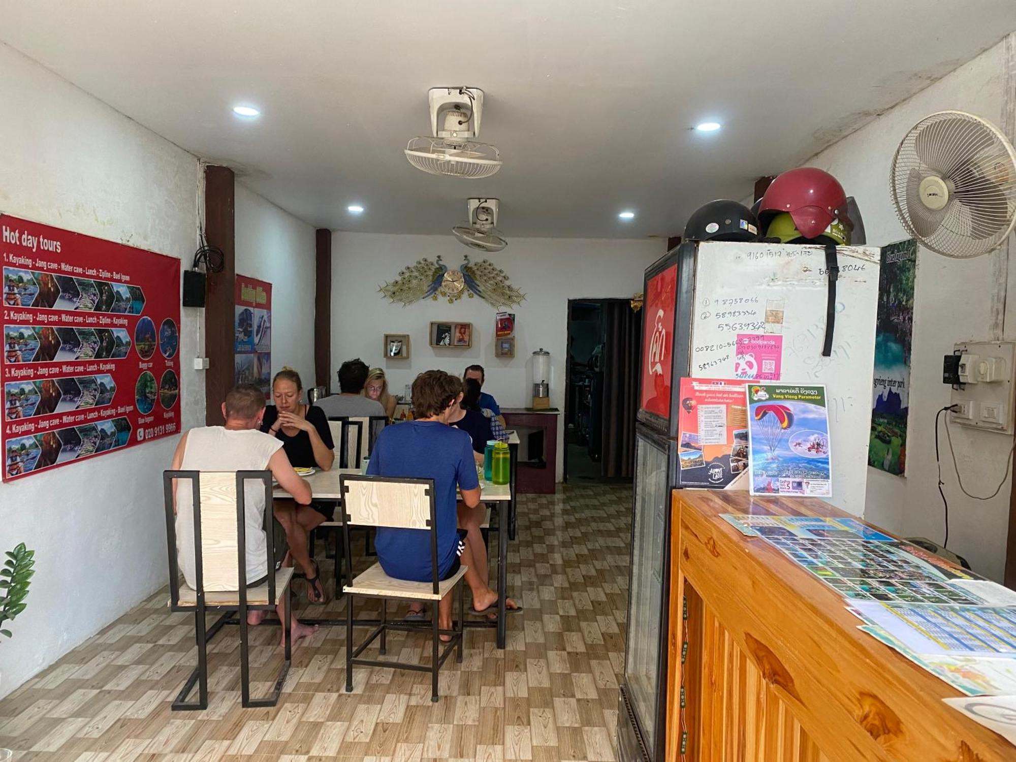 Vang Vieng Victory Hostel Esterno foto